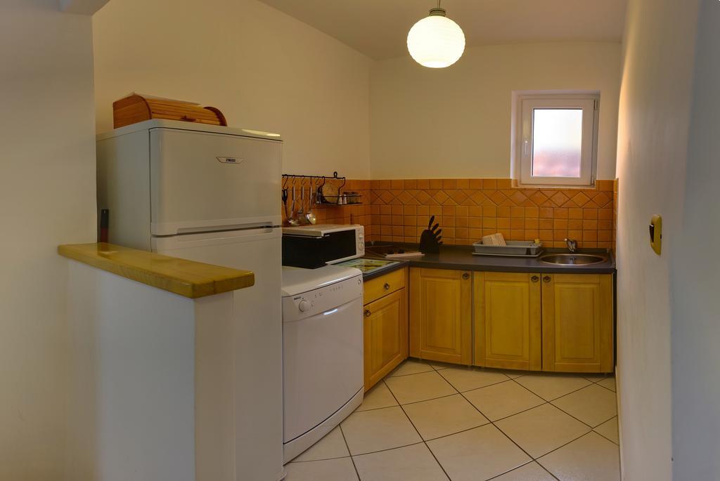Vis A Vis Apartments Baška Chambre photo