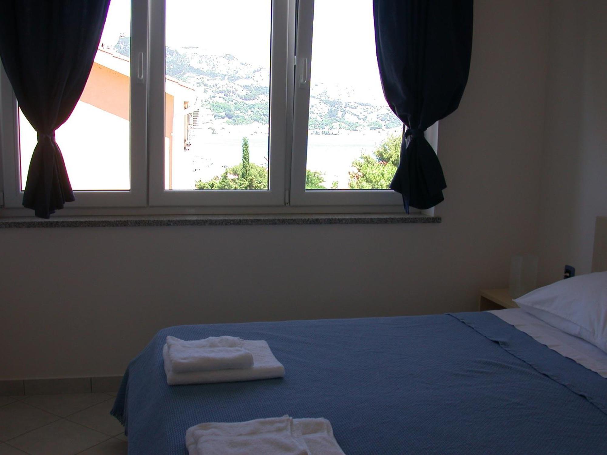 Vis A Vis Apartments Baška Extérieur photo